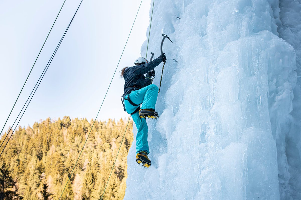 VisitCotedazur's tweet photo. J - 2 avant le challenge sur la Cascade de glace !
📍#Boreon
📅 mercredi 16 février
Ouvert à tous. Guides présents pour démonstration et initiation.
📷 @Puremontagne #CotedAzurFrance #AlpesMaritimes #Vacances #Hiver #BonPlan @AlpesMaritimes @ExploreNCA @TourismeVesubie https://t.co/49fL6bxpxH