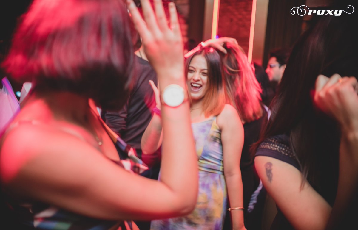 LimGuiSheng's tweet photo. Moments that gone by that night
#Roxythepark #kolkatanightlife
#events #nightgig #livedjset
#limguishengphotography https://t.co/FIod0k3dOF