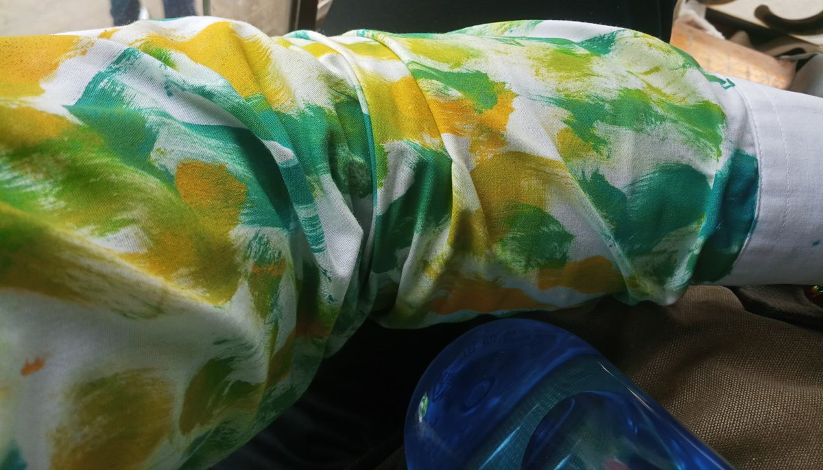 illusionskid's tweet photo. A Tshirt is just a Tshirt so don't buy a Tshirt, I endeavor that moment when you look at that Stain Couture Tshirt and be like "this guy actually feels me" because the Stainique print speaks to you๐ #MadeinKenyaChallenge #MensConference2022 https://t.co/0fw3Oq6T28