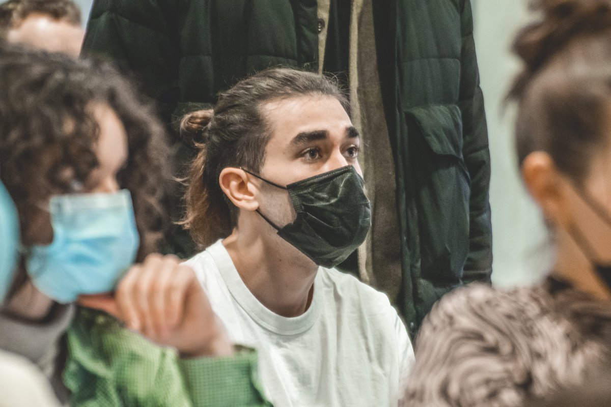 iseg_strasbourg's tweet photo. #DIGITALGAME

Nos étudiants sont en immersion dans le challenge des digitalgame depuis ce matin ! Pendant 48h, ils devront faire valoir leurs idées pour conquérir un marché simulé, sur le thème de la plongée !🤿

A l'issue de ces 2 jours, un seul gagnant deviendra leader 💪 https://t.co/J0mkQNyFpR