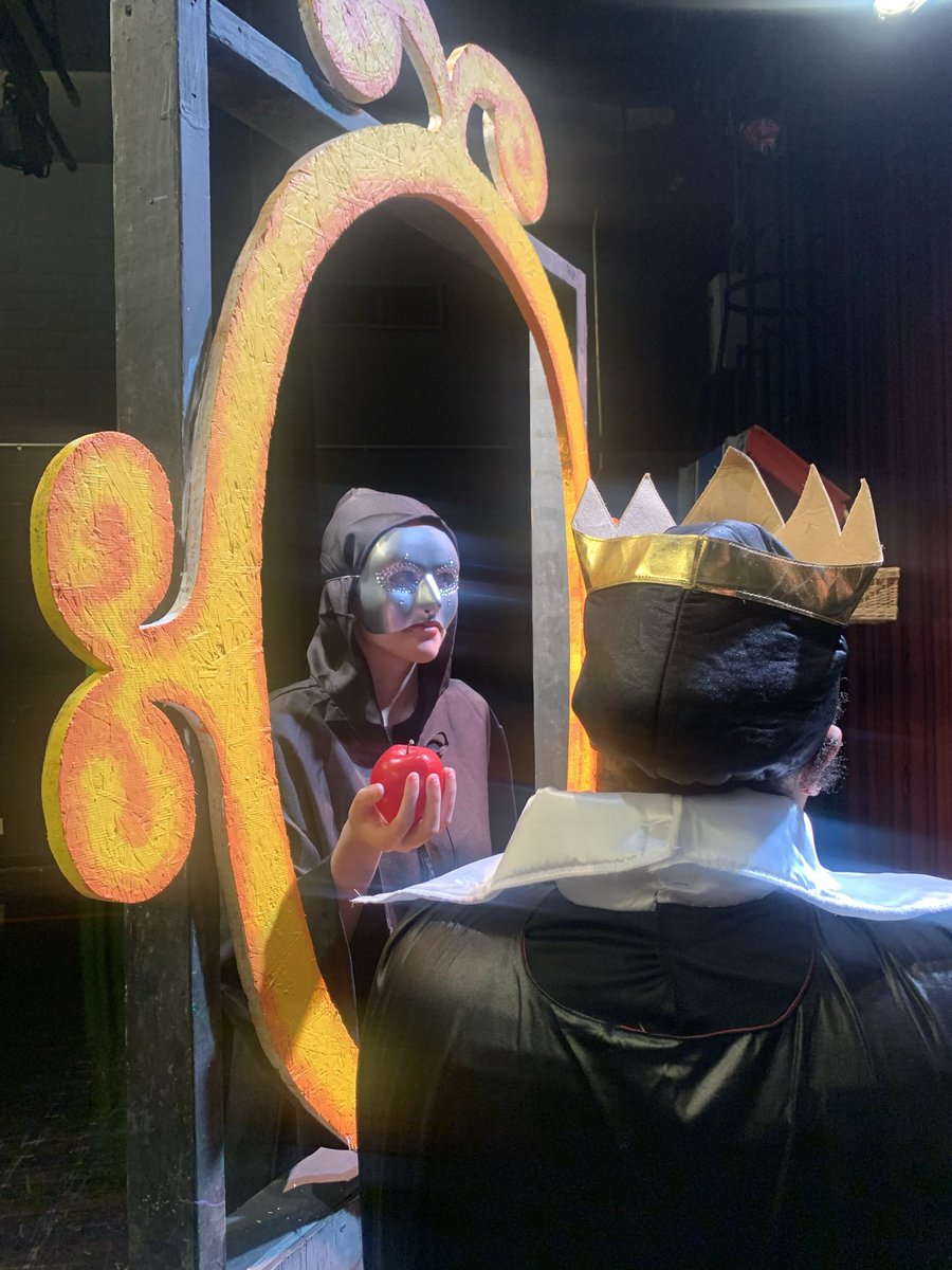 THE WICKED QUEEN
Feb 19 &amp; 20
childrenstheatre.cc