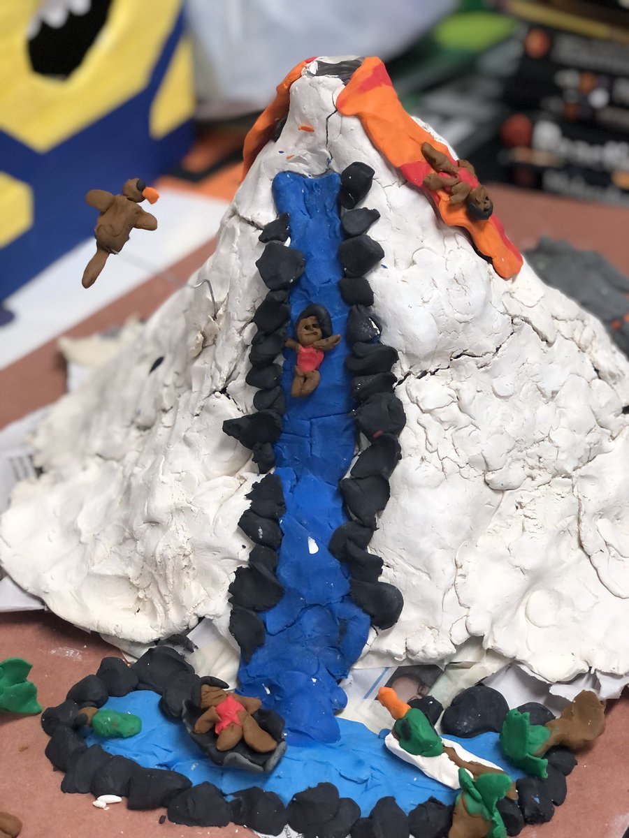 smblansett's tweet photo. Science in 4th grade.  Students learned about volcanoes and then built one!  Now they are gearing up for an eruption.  @PillowAcademy https://t.co/1lc1ewUfuZ