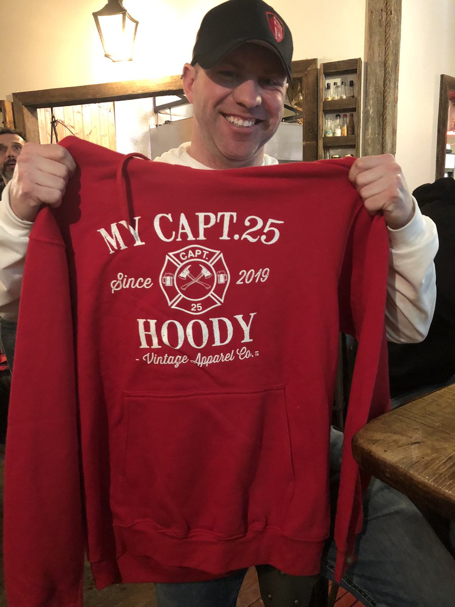 FirehouseTrain1's tweet photo. Thanks again to Strack’s Smok’in Grill for a fantastic Super Bowl Party last night and the great door prizes too!😎🏈
#superbowlparty #football #doorprize #winnerwinner #rams #stracks https://t.co/oBP9JFAcxh