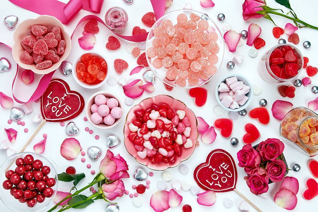 SugarSin tweet media