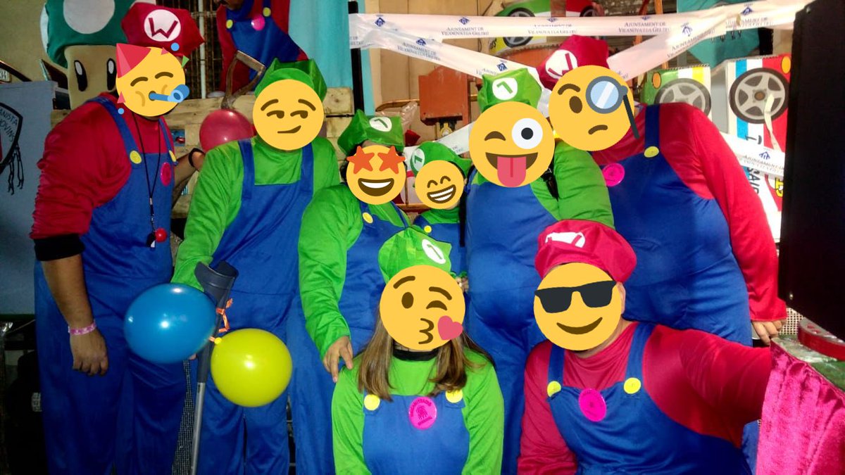 Prou bé la idea, tot i que gastada recentment! Tenim disfresses de segona mà que us poden anar bé. Bueno bonito barato!