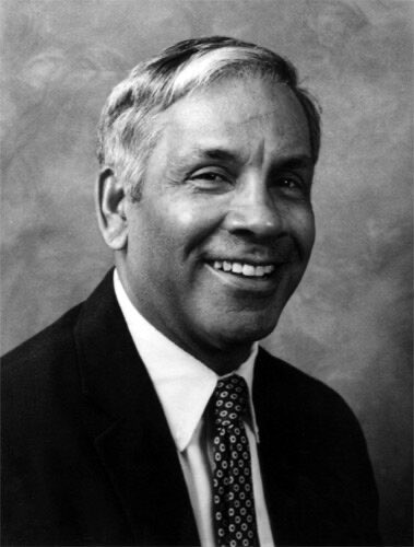 TomAbdenour's tweet photo. For #ATBHM we honor Buddy Taylor of @ramssportsmed. Mr. Taylor is an inductee in the HOF of both @NATA1950 & @TNATA. Buddy was great colleague & clinician, and an original member of the Minority AT Committee which became @EDACNATA. We all stand on his shoulders with gratitude. https://t.co/Skr1arCI8X