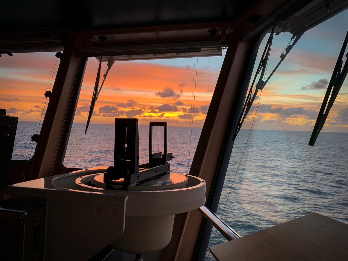 RAPID_AMOC's tweet photo. The weather is improving as we head further South. We will be at the first mooring site on Friday. @RAPID_AMOC @NOCnews #DY146 https://t.co/giSEKkOoNF