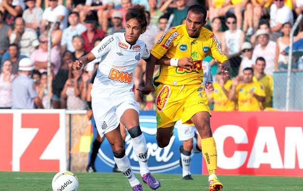 Santos tenta encerrar jejum de 14 anos contra o Mirassol no interior paulista