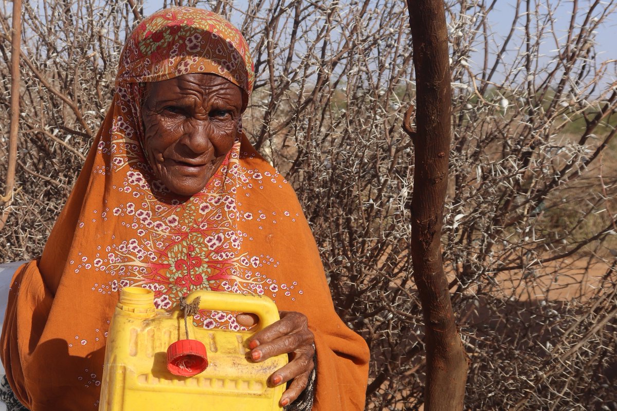 TaakuloSomali's tweet photo. Droughts conditions are worsening day by day forcing people to lose their lives &amp; displace from their homes. With your support, we can stop avoidable suffering of
women and children are in the verge of famine. @OCHASom @WFPSomalia @PlanGlobal @UNSomalia  @UNDPSomalia @IOM_Somalia https://t.co/WTGptBCHuU