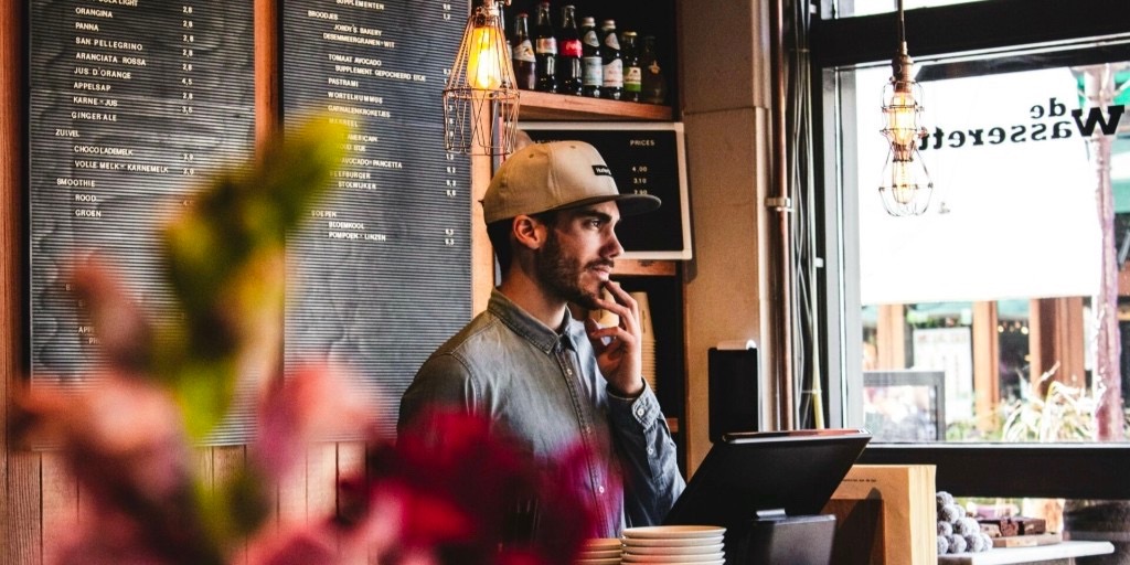 Vanaf vandaag kun je de #NOW6 (8e aanvraagperiode) aanvragen via <a href="/UWVnl/">UWV</a>. De tegemoetkoming geldt voor de periode van januari t/m maart 2022. Het aanvraagloket is open t/m 13 april 2022. Waar moet je op letten? KHN legt het uit: bezoek.khn.nl/3rjQkUO