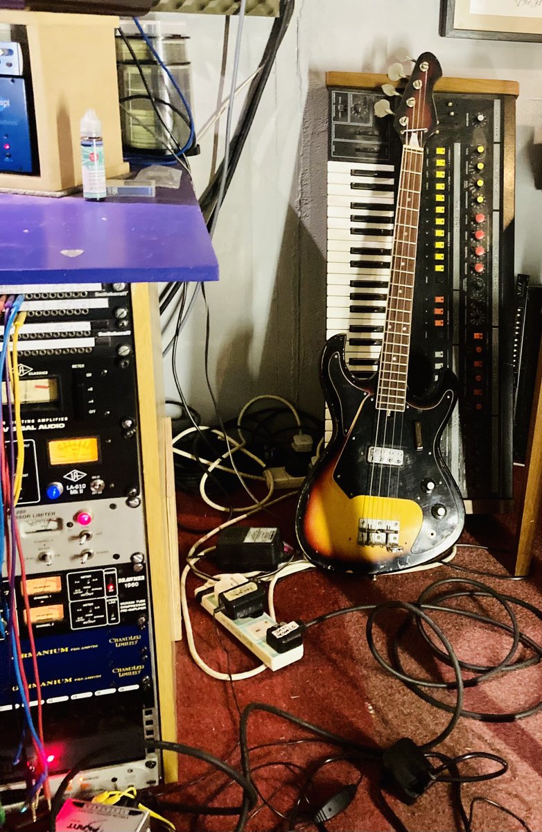 mrjimBob's tweet photo. Imagine if you went to work seven days a week building houses but all building work was paid for by everyone having a monthly subscription for building work and so you only got paid ten pounds a year but you had to keep building stuff because you’re a builder. #music https://t.co/gnzHZPJLY7