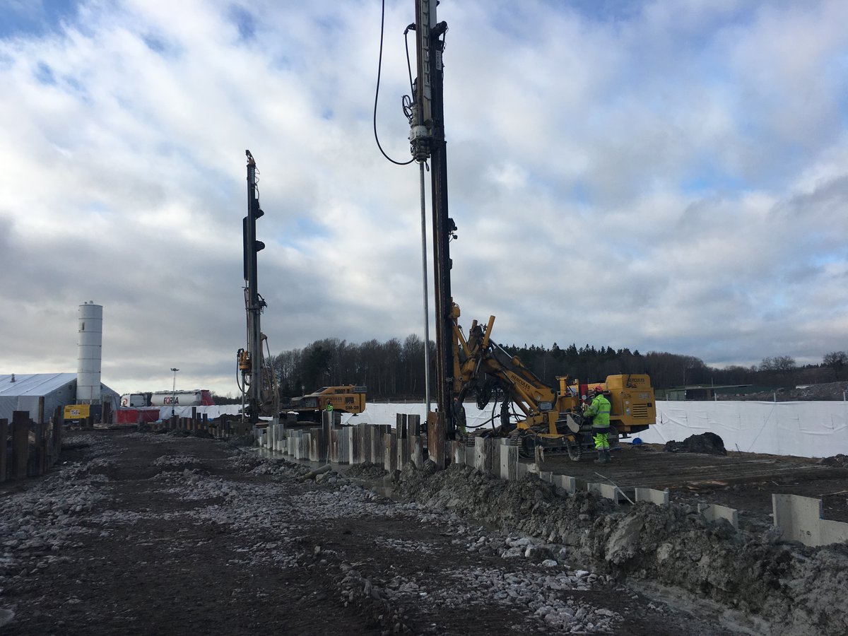 GruppoTrevi's tweet photo. In 2019, to improve connections and reduce travel time by using public transport, it was decided to extend the #StockholmMetro Blue Line to connect Akalla and Barkarby. The work entails the sealing by #jetGrouting columns, entrusted to #HerculesTrevi...
https://t.co/GuB9pArhCH https://t.co/L6YBSxrvg3