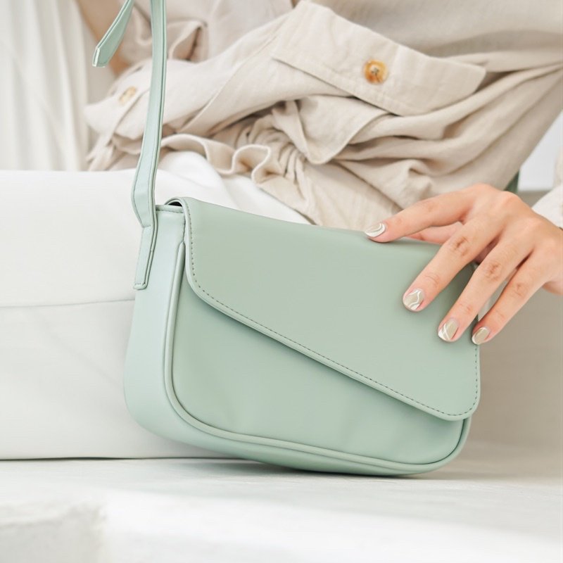 FashionReco's tweet photo. 🍀✨ Rekomendasi Tas/Sling bag super gemesss SEMUANYA UNDER 100RB🍀

-- a thread -- https://t.co/MZuYUnc26m
