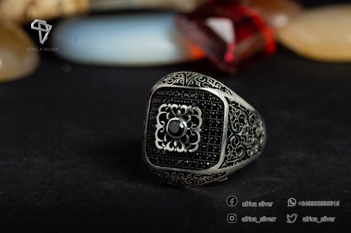 خاتم فضة رجالي عيار 925 ..✨
....
السعر : 9600  ..✨
...
المقاس : 9 ..✨
...
fast delivery 🚚✨
#Africa_silver