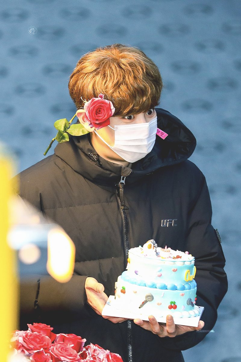 밸런타인데이 선물🌹💝
𝐇𝐚𝐩𝐩𝐲 𝐕𝐚𝐥𝐞𝐧𝐭𝐢𝐧𝐞!💚❤️‍🔥

#찬열 #CHANYEOL 

🎁 blackrosevil627.tistory.com/185