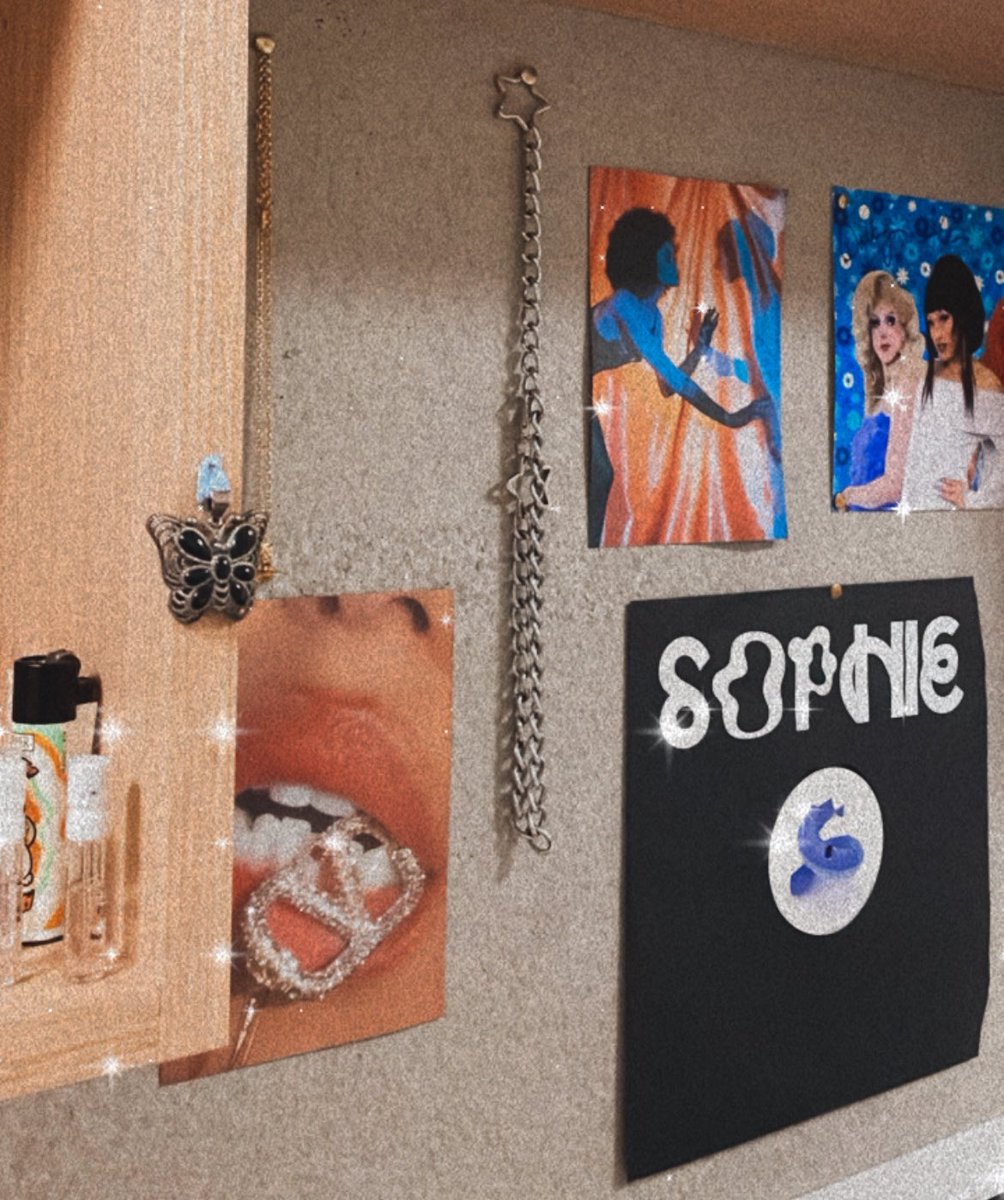 finally added some spice to my bland ass room