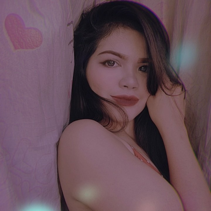 ARMYchay_o7's tweet image. Umaasa lang sa filter teh!! 😅😅