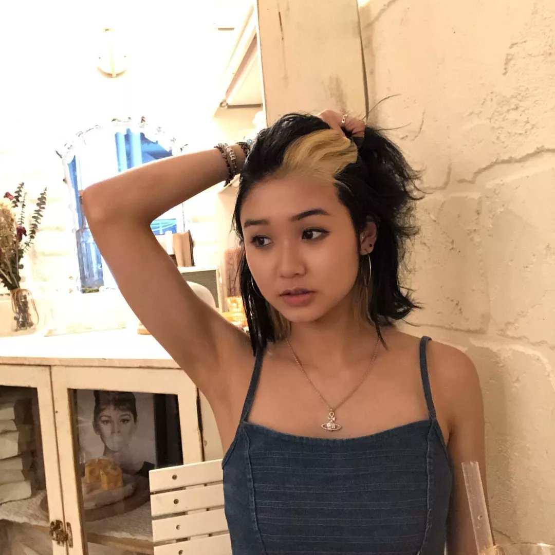 kdthinker's tweet image. Happy Vday 🖤

@denisethekim #데니스