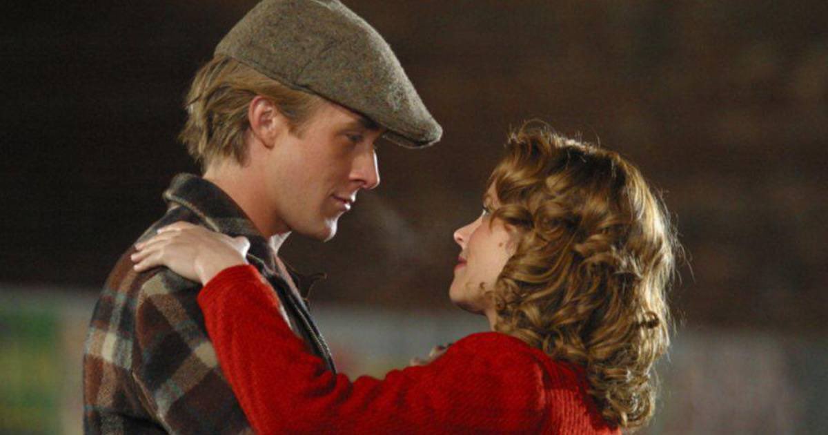 Lili_Rose_29's tweet photo. “When I first saw The Notebook, I said I hope this kind of love happens to me… A story that turns life into a dream. I think love should make people feel like they are living a dream, how lucky they are…”✨ https://t.co/kGgui3Z2hD