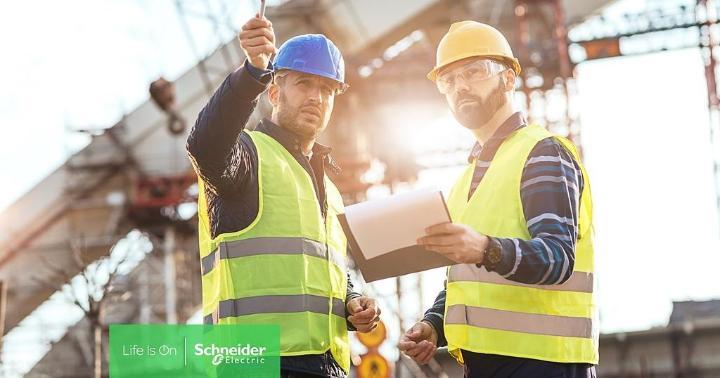 Swesterf's tweet photo. Whether you design, build, install, or maintain power distribution systems, Schneider Electric offers the connected solutions that help you enhance #electricalsafety. Find the right solutions for your job. #IoT    https://t.co/pzywTs8LZg https://t.co/eOiq2P99NQ