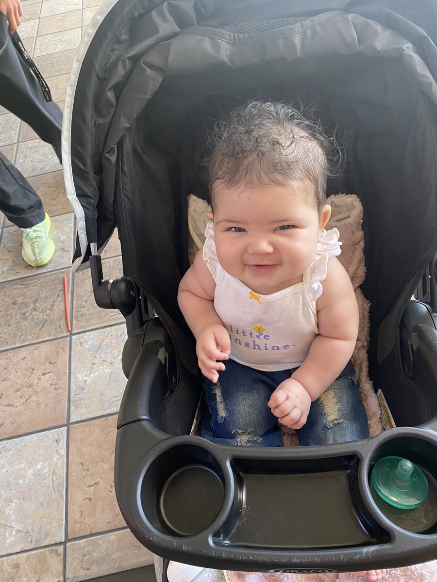 jjoocceellyyn1's tweet image. These last 6 months have been nothing but pure happiness 🤍 #6monthsold