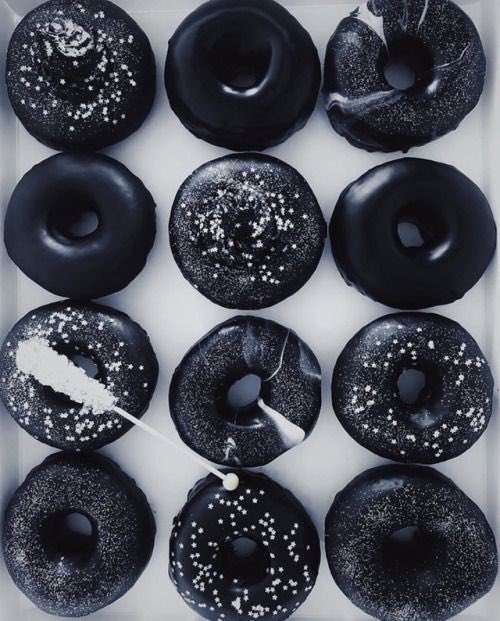 ♡︎ ¡Buen día @eizen_Cass, alguien acaba de enviarte algo!

“Mi corazón y mi alma te pertenecen desde el momento en que tus ojos se posaron sobre los míos, te amo con la intensidad misma que el infierno. Soy tuyo por el resto de la eternidad.”

De: Astaroth