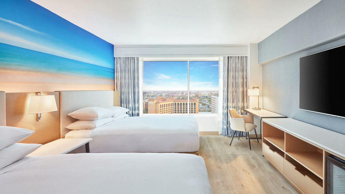 FoxFraternity's tweet photo. Alright Frat... 2 FREE Nights at any Hyatt World Wide! 
🚨Winner will be picked March 16th🚨
Requirements:
- 15 Cronos Foxes
- 1 OG Fox from CDC
- 1 Vixen from CDC
Join our discord https://t.co/2fztn4X8cb for more info. 🦊 https://t.co/var0wZPzI6