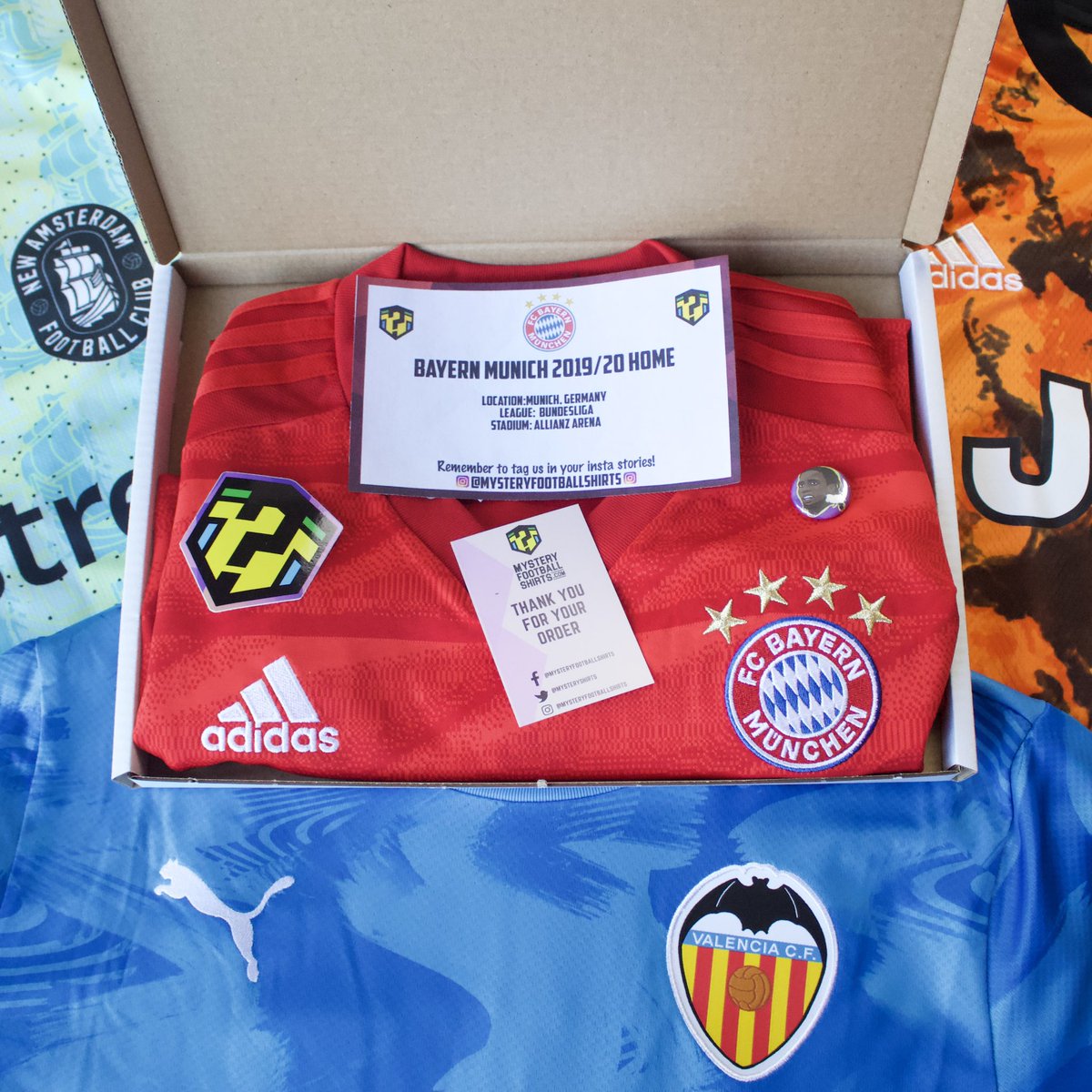 mysteryshirts's tweet photo. 🚨 GIVEAWAY! 🚨

We’re spreading the love this Valentines Day by giving away a Football Shirt Mystery Box! ❤️‍🔥

RT and Follow to enter! 🔁
Winner Announced Tuesday at 6PM :) ⏰ 
Good Luck! 🍀

https://t.co/UQXMLO9nmy https://t.co/4P6AxIiJJJ