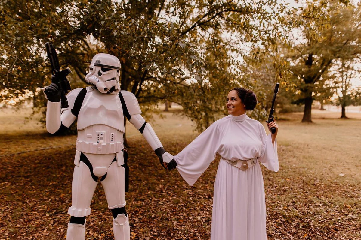 OK501st's tweet photo. ❤️Finding love in Alderaan places.❤️

Happy Valentine’s Day from the Oklahoma Garrison!

📷: TK-84075 and wife
@FISD501st 
#ok501st #501st #501stlegion #happyvalentinesday https://t.co/4rwNvE3iTq