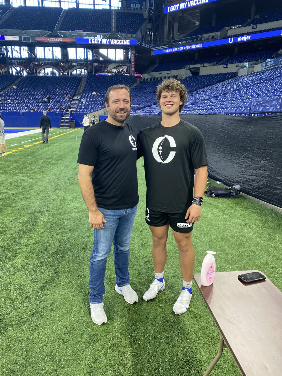 ⁦Yes sir Frank!
⁦<a href="/OLCollective/">OL COLLECTIVE</a>⁩
⁦<a href="/MiamiDolphins/">Miami Dolphins</a>⁩ 
⁦<a href="/lukeMonty8/">Luke Montgomery</a>⁩