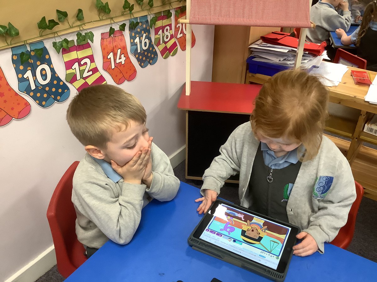 StAgnesRecClass's tweet image. The children loved using the iPads in maths today where they played a game all about weight #stagnesmaths #stagnescomputing