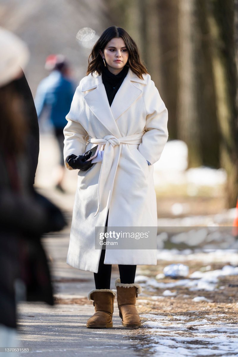 selenagomezmex's tweet photo. Selena se encuentra en el set de ‘Only Murders in the Building’ en Nueva York grabando para la segunda temporada. https://t.co/0NuoDylH2A