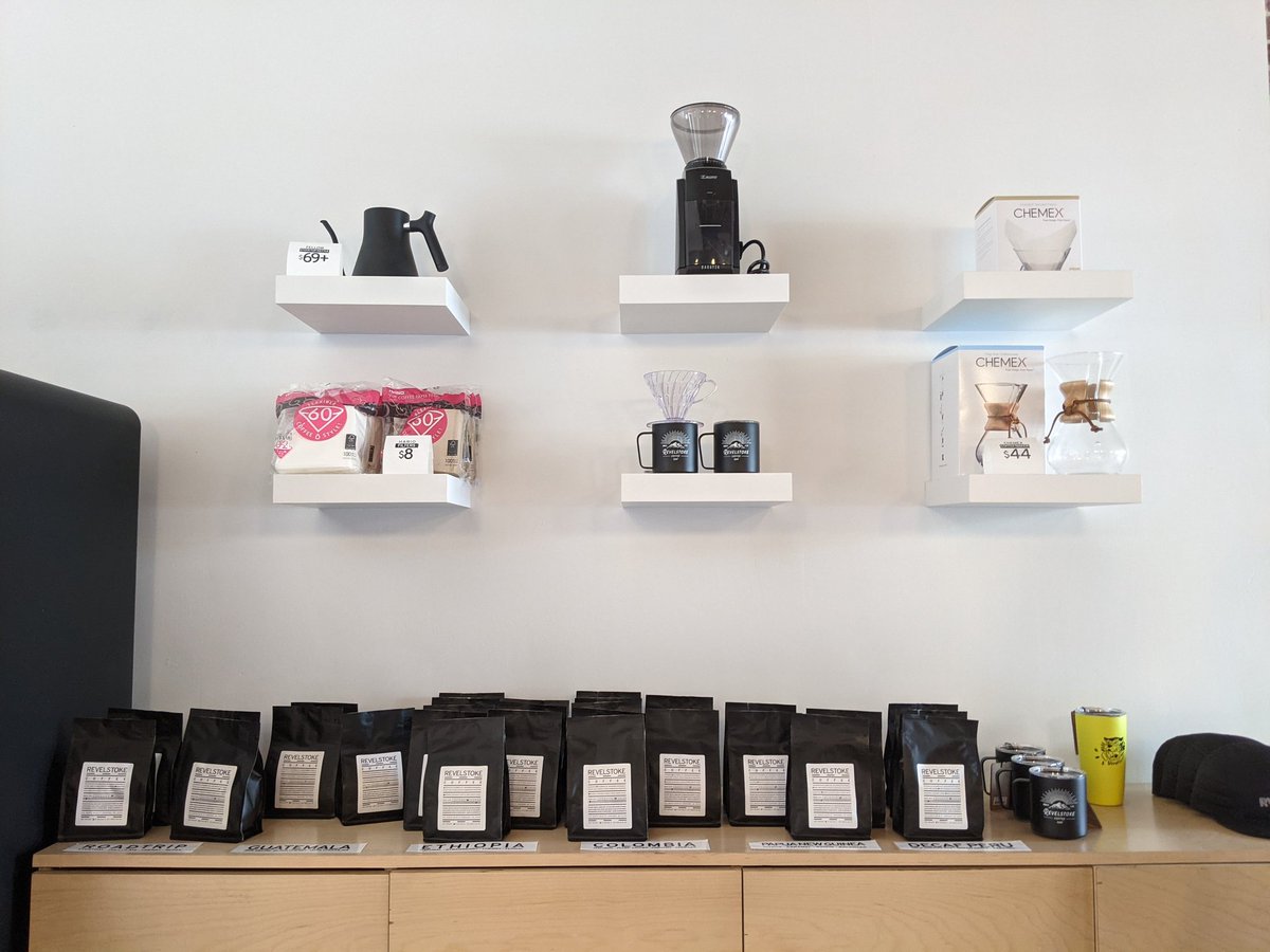 purecoffeeblog's tweet photo. are you looking for a great coffee in Concord, New Hampshire? Head over to @RVLSTK for great brews at the capital.

See the full post: https://t.co/5PV5oq4az6

#fillinthecoffeemap https://t.co/JQaKigaDZU