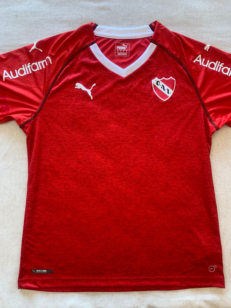 🚨 SORTEO 🚨  
🇦🇹 Camiseta <a href="/PUMAArgentina/">PUMA Argentina</a> de #Independiente 

👉🏻 Requisitos: 

📌 Seguir esta cuenta <a href="/scagliola_lucas/">Lucas Scagliola</a>
📌 Comentar este tweet mencionando a tres amigos.
📌 Darle RT. 

📆 Se sortea el día lunes 28 de Febrero