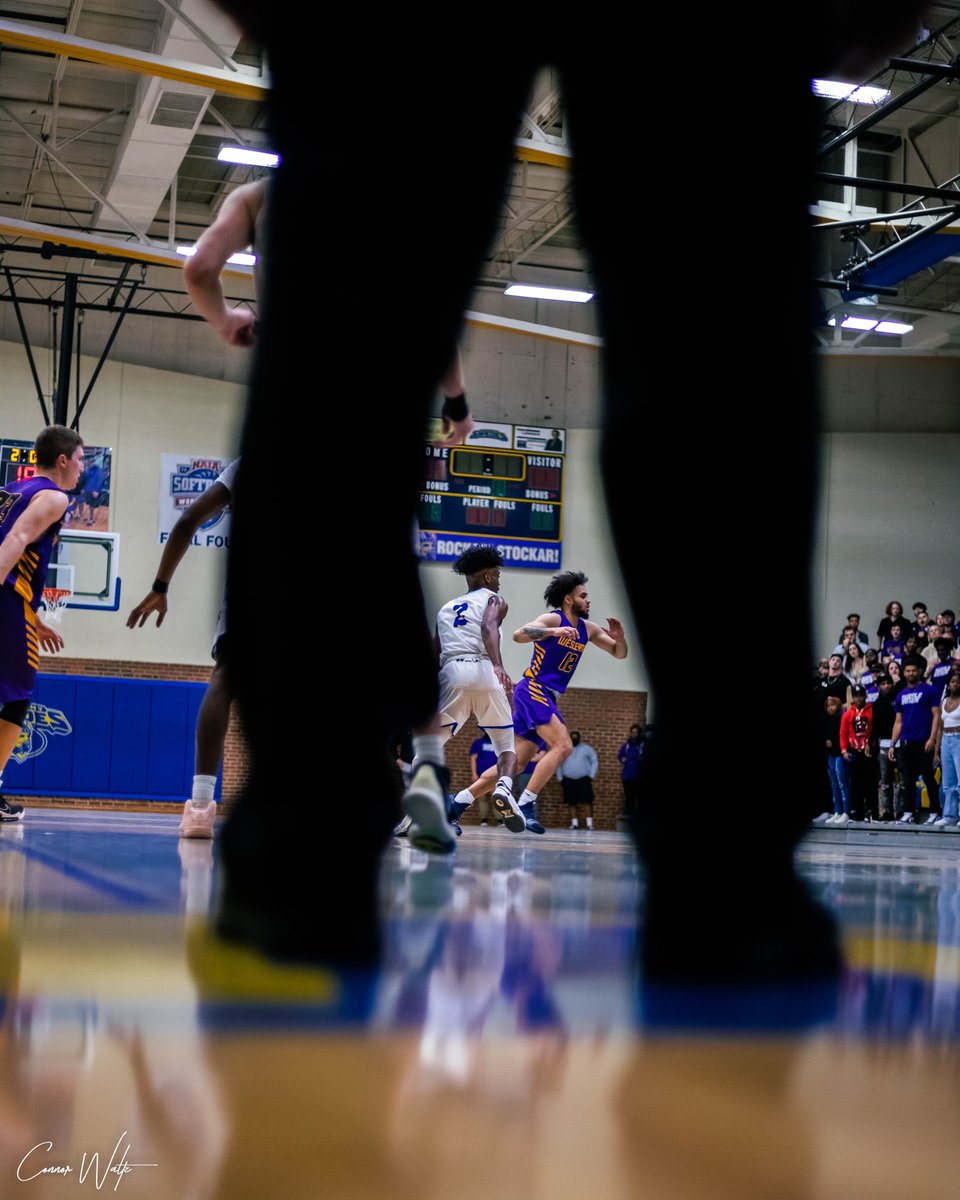 connor_waltz32's tweet photo. Highlights from Bethany College, a thread. The atmosphere was unmatched! @kwucoyotes @Coyote_SN @KWUMBB @SWilson_AD 
#smsports #RollYotes https://t.co/5zhDXmDhGl
