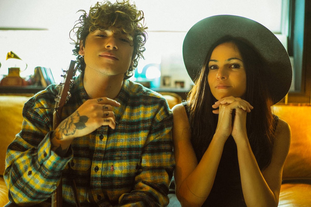losdemusicup's tweet photo. #NuncaVolvera retorna en las voces de @soynoan y @raqueldlrosario ¡Éxito incombustible!
https://t.co/x0AvCLfTOK https://t.co/sOyESgLZy6