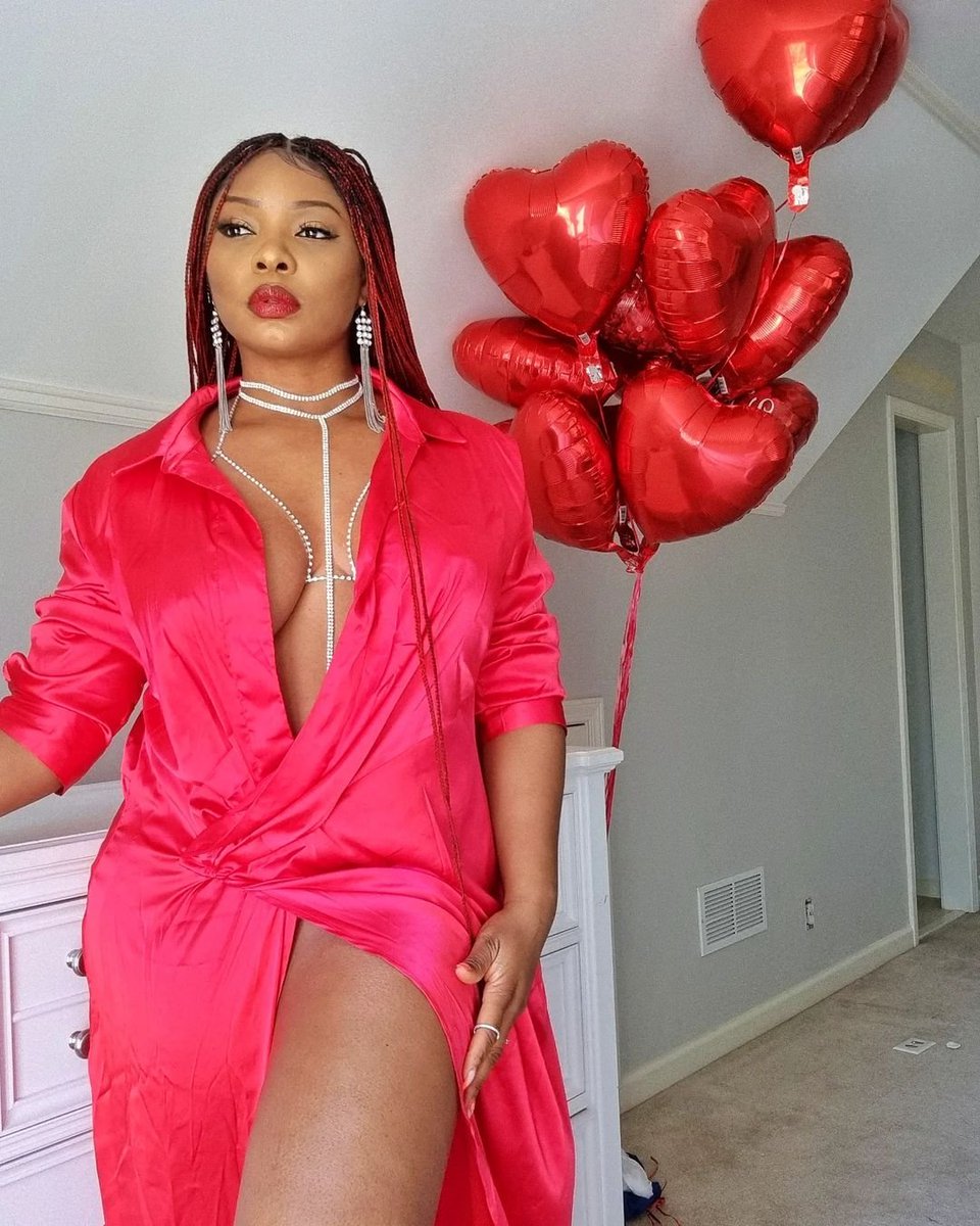 yemialadee's tweet photo. Happy valentine's day my ❤️ https://t.co/pzuZ430zxo