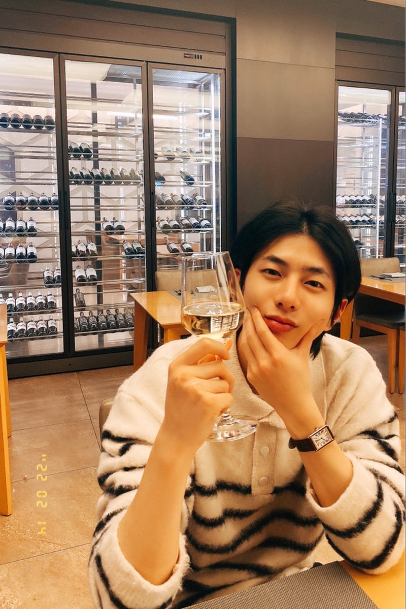 bombomshot's tweet photo. happy valentine 💘 https://t.co/vcXWinJZvp