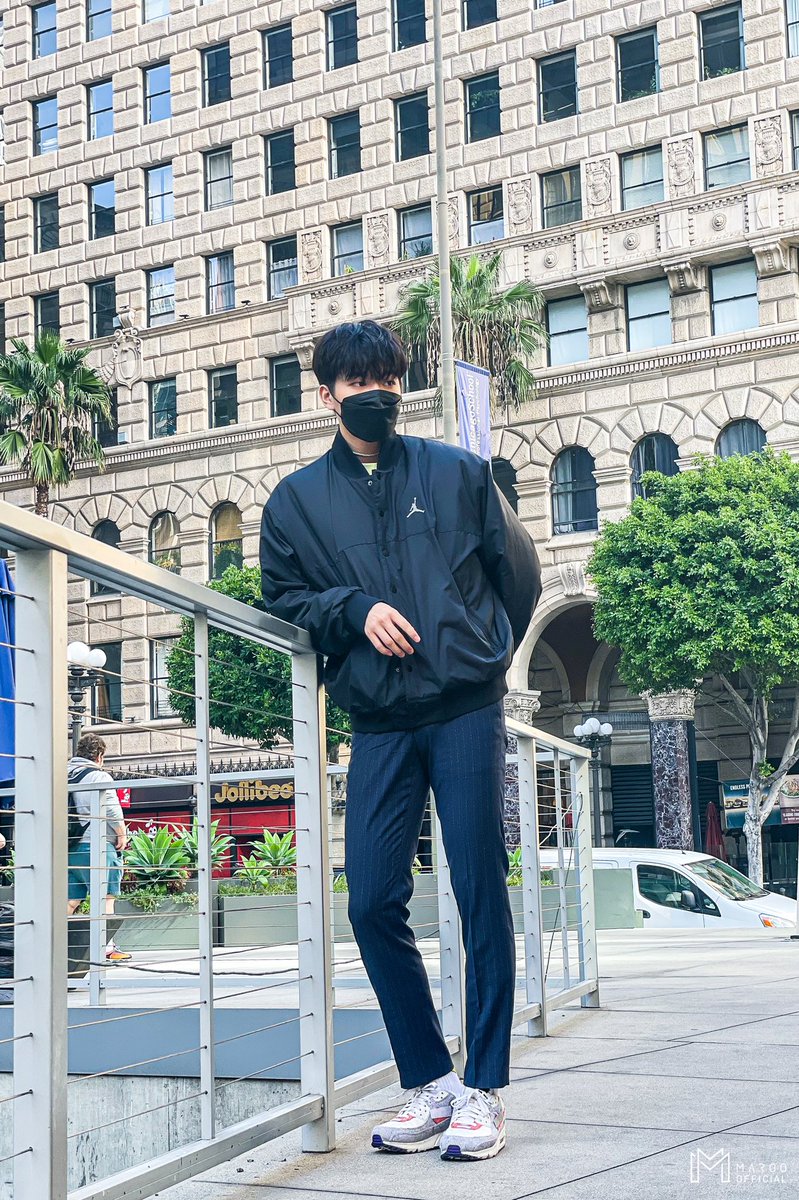 O4O9I3's tweet photo. 미주투어 비하인드

#GHOST9 #고스트나인 #LEEJINWOO #이진우 https://t.co/Bkcmf0fzWM