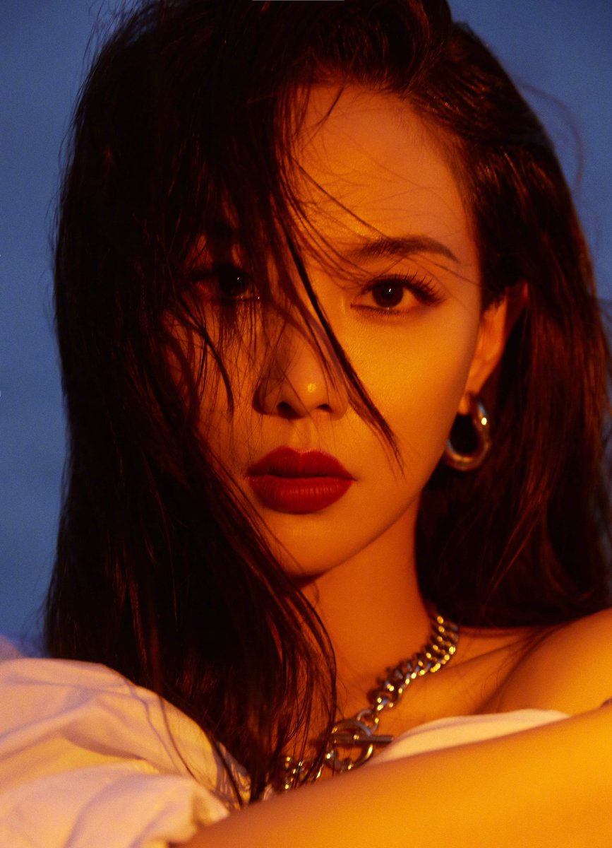 A_FeiFacts's tweet photo. [2] 220214 Fei's SNS updated
Happy Valentine's Day ♥️

Love your pretty eyes, my sexy Fei
#WangFeifei #王霏霏 https://t.co/r2aP3qmh0q
