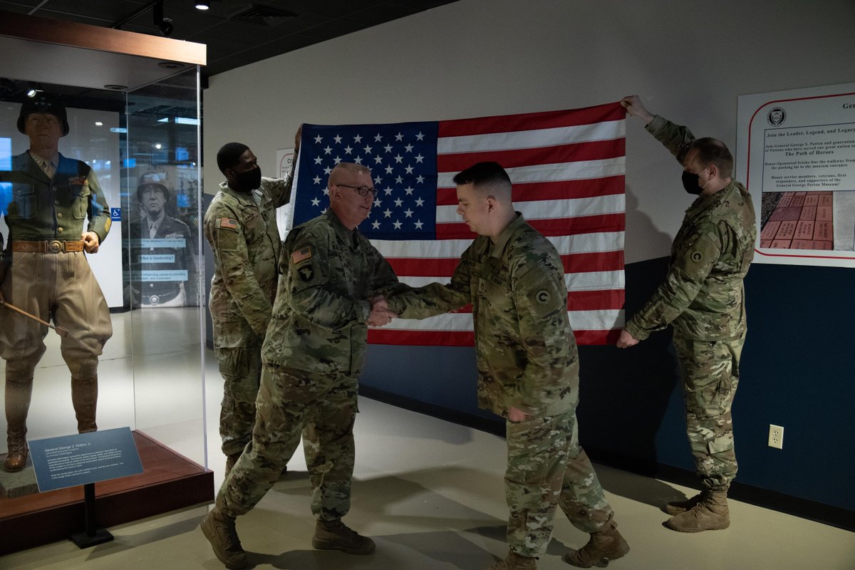 1stTSC's tweet image. Congratulations to Staff Sgt. Justin Parker, staff movement NCO, #1TSC . He said the Oath of Enlistment with his family by his side, and chose to #reenlist for duty station of choice. Best of luck to you all as you head off to @FortCampbell .