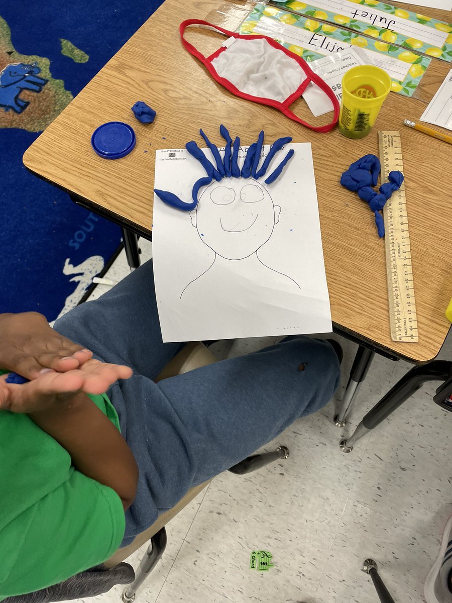 stefwinland's tweet photo. Kinder-3rd Grade is loving examining different modes of Hair Love. #HVEavp #bookormovie https://t.co/nxo8Luoc9l