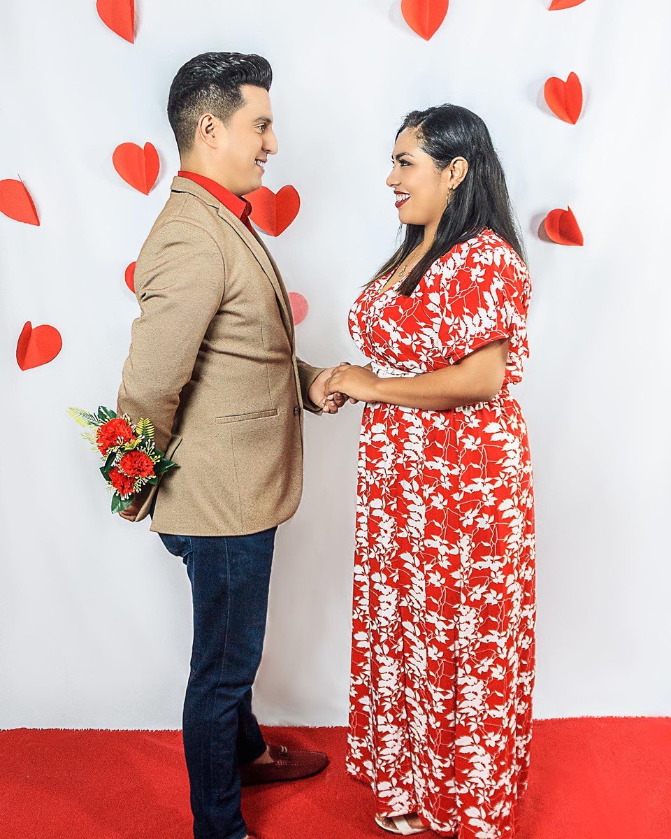 #DeSolASol✨ | ¡Complicidad en un mismo universo! ♥️
✨Así demuestra su amor nuestro #PapitOH asoleado <a href="/RealOsmanFlo/">Osman Flores</a> 🌹