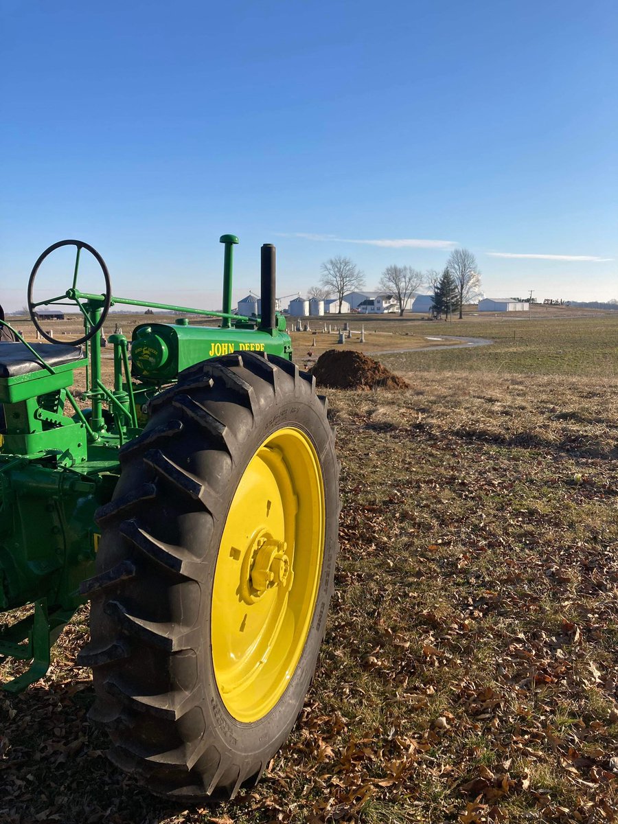 maxarmstrong's tweet photo. WITH HIM A LONG TIME. First tractor he ever drove is waiting at the farmer’s final resting place this morning in Southern Illinois. His newest tractor is helping bring him here. “We farm on all four sides, Max.” “Oh, he’ll have an eye on you this spring,” I said to his son. https://t.co/P95VGCqUlS