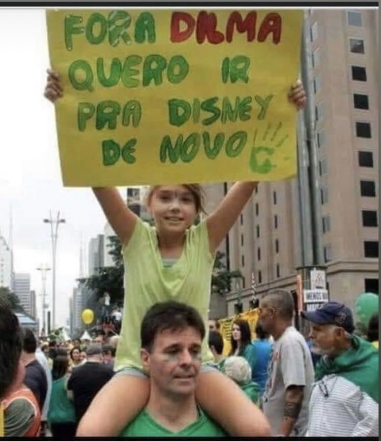 CandidaCe85's tweet photo. Olha o q o Facebook me lembrou hoje, Gente!  Eu conto ou vocês contam pra ela???? https://t.co/Vf6VSiphzx