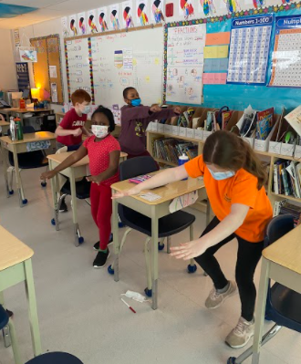 KPRHealthActive's tweet photo. Millbrook South Cavan Grade 3,4's loved trying 5 new @opheacanada GIFs each day for some new and engaging physical activities! All students can participate from their desks using the online actions! @MillbrookSCavan @kprschools #AlwaysLearningKPR https://t.co/rTowg0NEDz