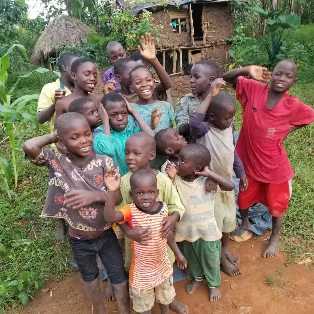 Hello dear brothers and sisters, i  would like to let you know that the children are completely out of food and schools are open but the children are still at home because of zero funds. Donate through our go Fund me link in the bio or paypal Email 👇👇
promotionsonly1@gmail.com