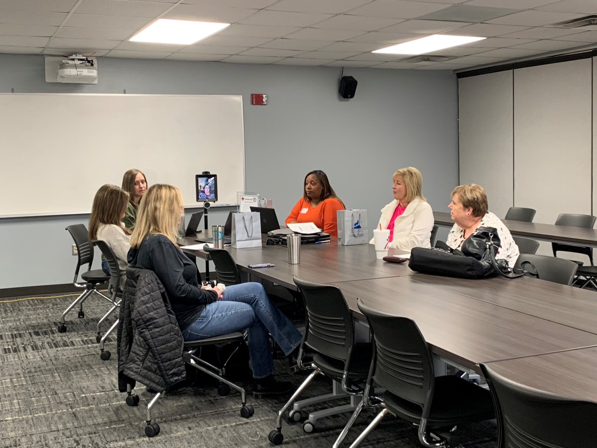 The SLM Program hosted its first in-person Edcamp for media specialists on Friday, February 11th in the UWG Education Center. It was a great day of collaboration and networking for our local media specialists! #EdcampSLMUWG tinyurl.com/EdcampSLM