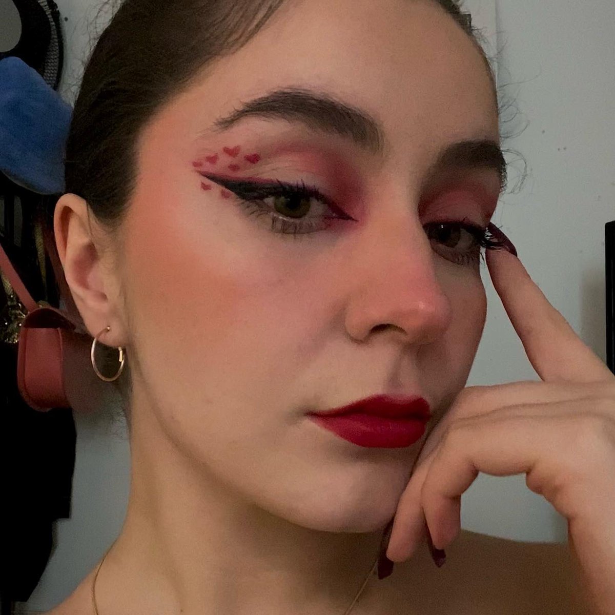 aline_plt's tweet photo. Jvais les mettre partout je suis fière. #makeup https://t.co/WJEEtBIreq