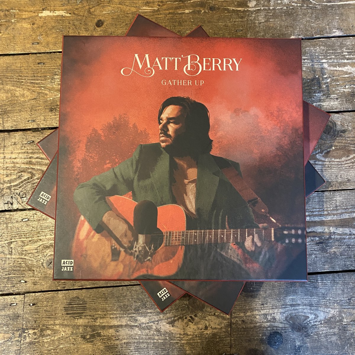 Acid Jazz have just got hold of 20 more copies of Matt Berry's Gather Up 5LP Boxset! Including these, they are now down to the last 35 copies. If you haven't got yours yet you can buy one here >> bit.ly/GatherUpLPBoxs… Be quick, these won't hang around for long!